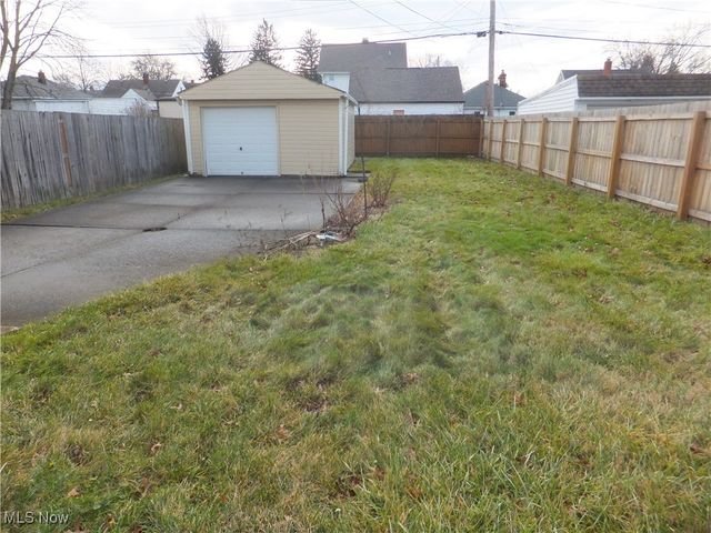 8301 Fernhill Avenue, Parma, OH 44129