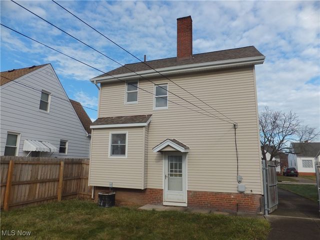 8301 Fernhill Avenue, Parma, OH 44129