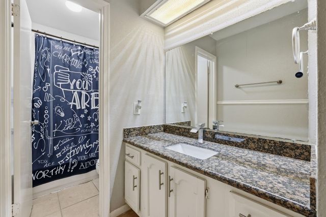 15822 Echo Hill Drive, Houston, TX 77059