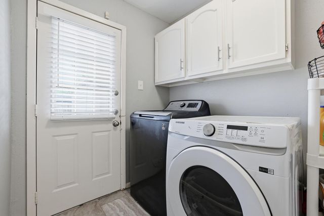 15822 Echo Hill Drive, Houston, TX 77059