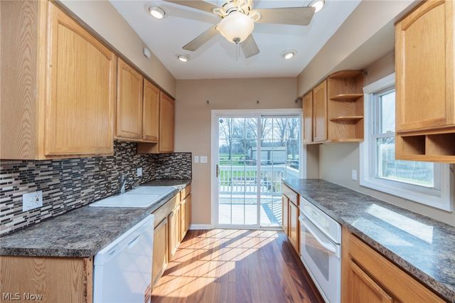 3563 W 97th Street, Cleveland, OH 44102