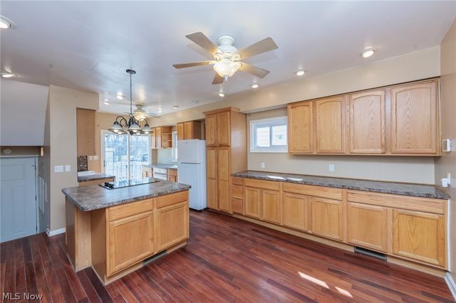 3563 W 97th Street, Cleveland, OH 44102