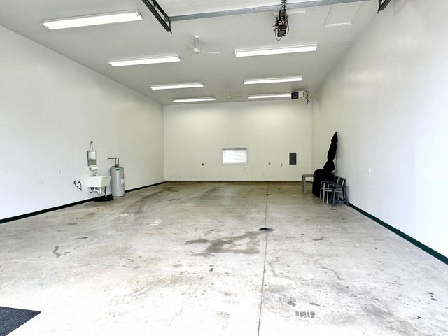 71057 Cr-388 24, South Haven, MI 49090