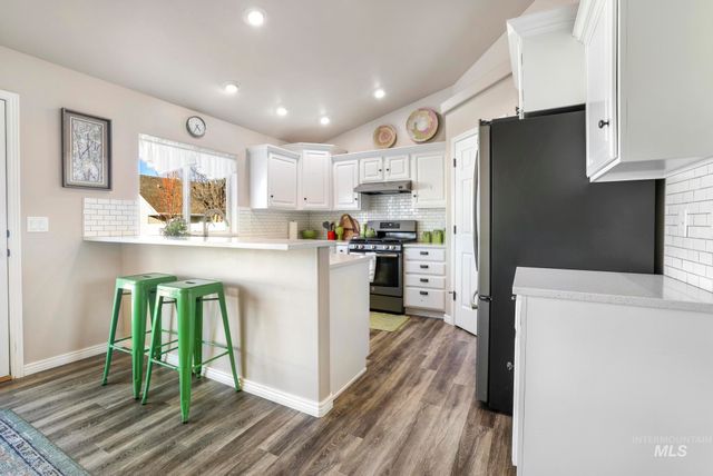 2723 Joshua Way, Twin Falls, ID 83301