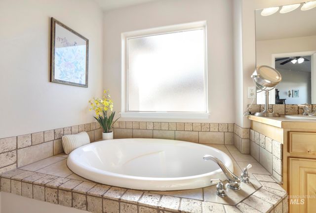 2723 Joshua Way, Twin Falls, ID 83301