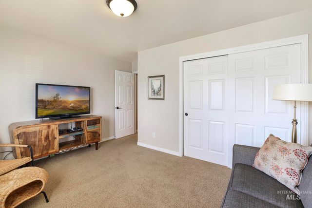 2723 Joshua Way, Twin Falls, ID 83301