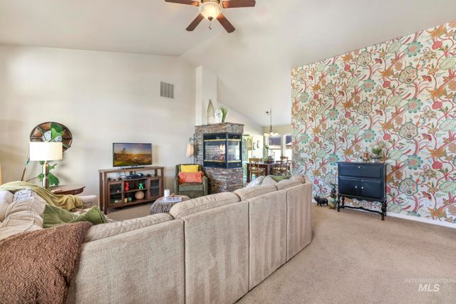 2723 Joshua Way, Twin Falls, ID 83301