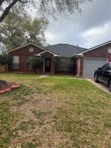 16611 Parliament Dr, South Houston, TX 77083