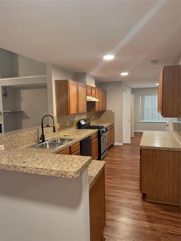 16611 Parliament Dr, South Houston, TX 77083