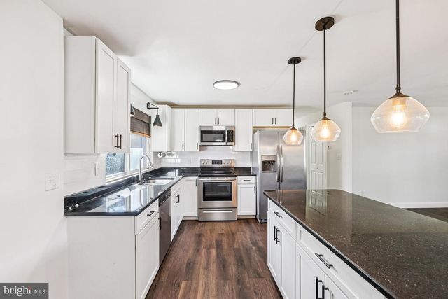 4988 KEPPLER RD, Temple Hills, MD 20748