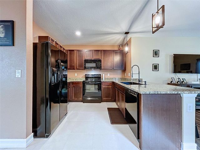 32753 PEZ LANDING LANE, Wesley Chapel, FL 33543