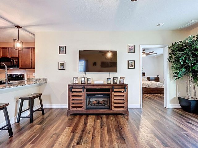 32753 PEZ LANDING LANE, Wesley Chapel, FL 33543