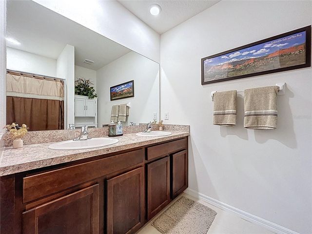 32753 PEZ LANDING LANE, Wesley Chapel, FL 33543