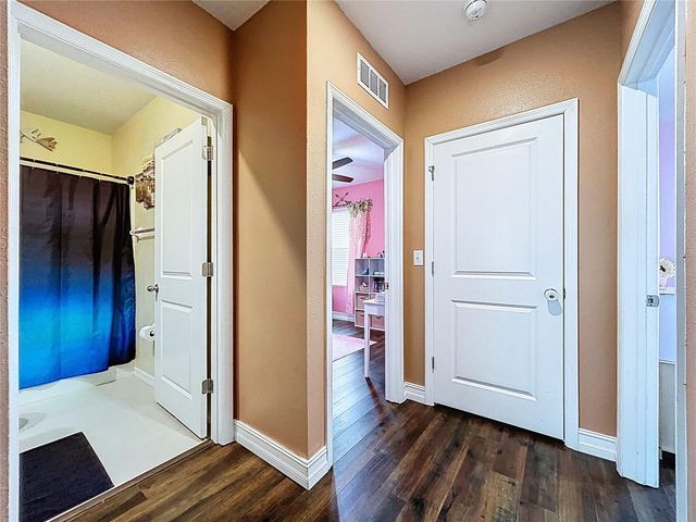 32753 PEZ LANDING LANE, Wesley Chapel, FL 33543