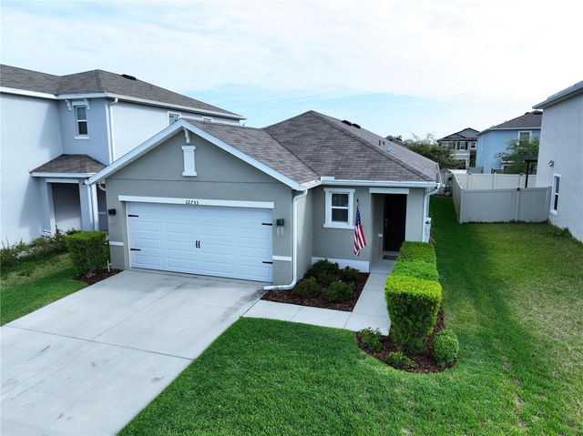 32753 PEZ LANDING LANE, Wesley Chapel, FL 33543