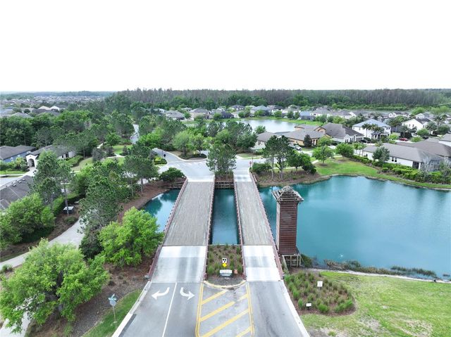 32753 PEZ LANDING LANE, Wesley Chapel, FL 33543