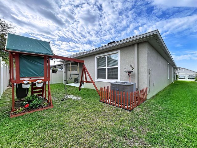 32753 PEZ LANDING LANE, Wesley Chapel, FL 33543