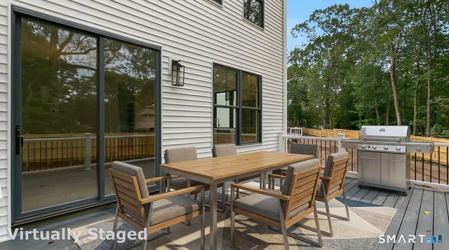 80 Oronoque Hills Road, Stratford, CT 06614
