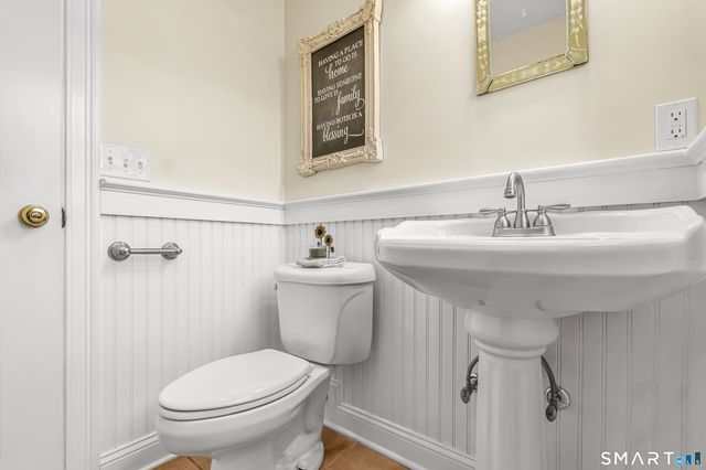 124 Luke Hill Road, Bethany, CT 06524