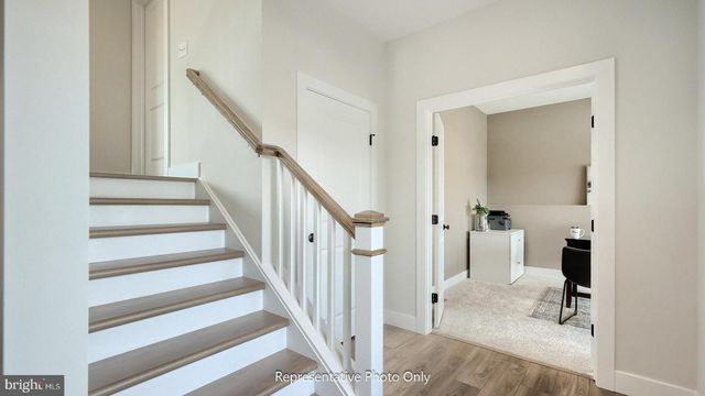 77 TUPELO ST, Lititz, PA 17543