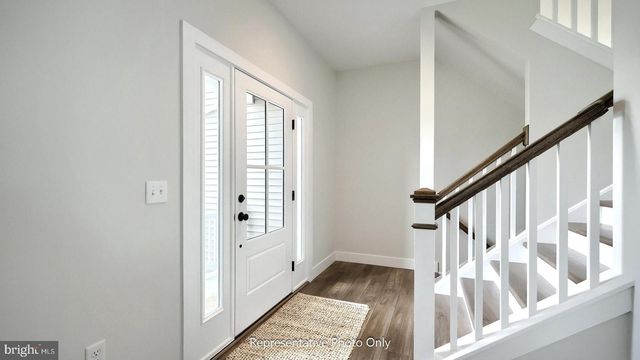 77 TUPELO ST, Lititz, PA 17543