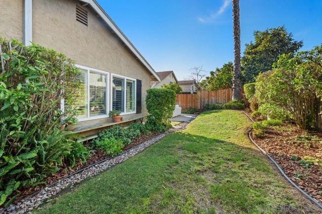 6330 Printwood Way, San Diego, CA 92117