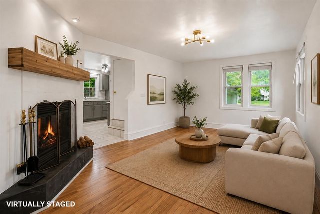 220 E James Street, Lawrence, MI 49064