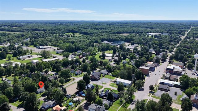 220 E James Street, Lawrence, MI 49064