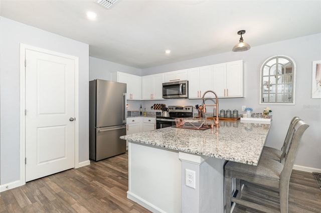 420 SW JEWEL LAKE DRIVE, Lake City, FL 32024