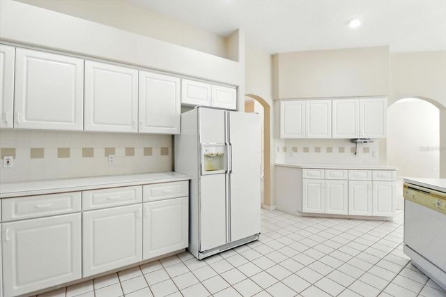 8 SWEETGUM COURT N, Homosassa, FL 34446