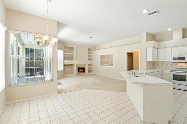 8 SWEETGUM COURT N, Homosassa, FL 34446