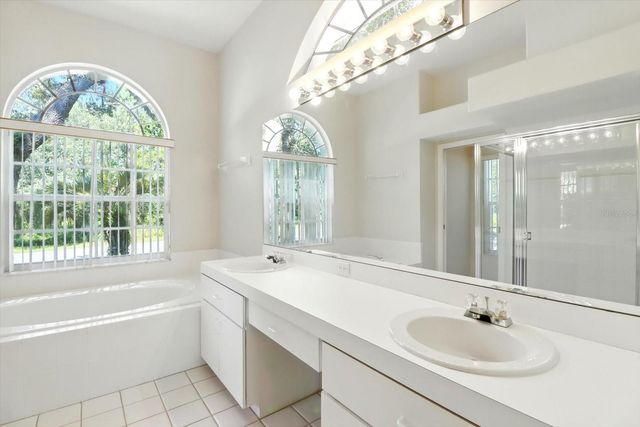 8 SWEETGUM COURT N, Homosassa, FL 34446