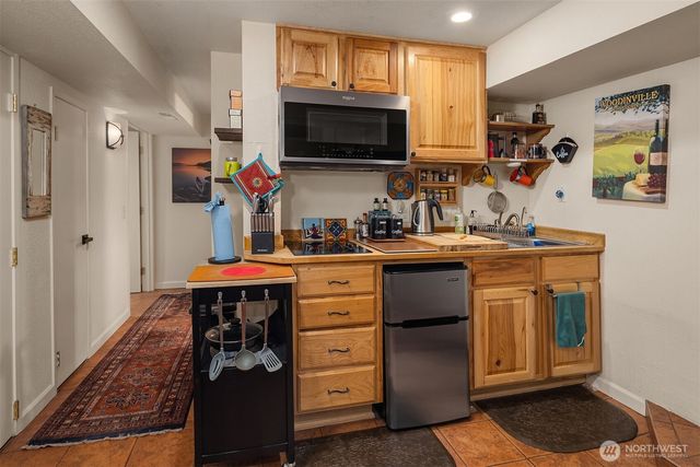 7407 180th Street SW, Edmonds, WA 98026