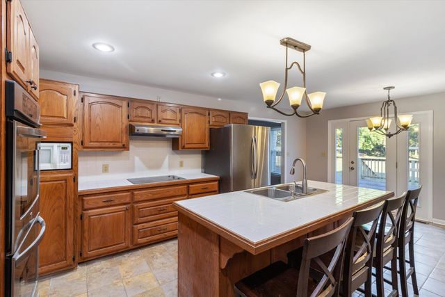 100 HOLLY BROOKE CV, Covington, TN 38019