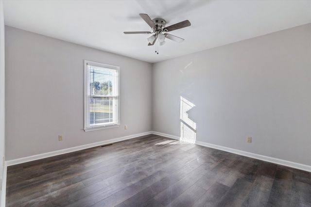 100 HOLLY BROOKE CV, Covington, TN 38019