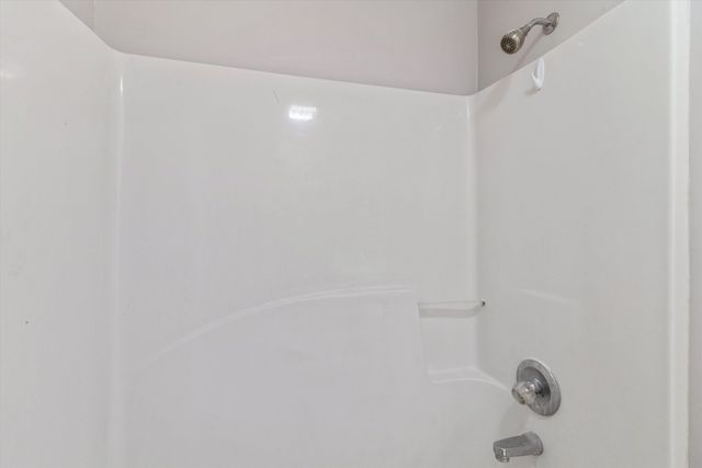 100 HOLLY BROOKE CV, Covington, TN 38019