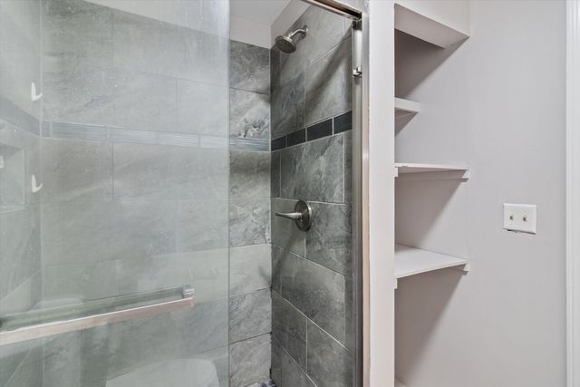 100 HOLLY BROOKE CV, Covington, TN 38019