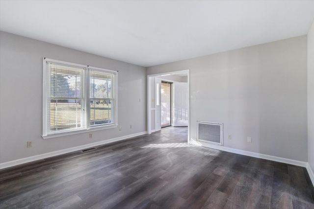 100 HOLLY BROOKE CV, Covington, TN 38019