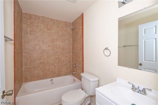 615 SE 6th TER, Cape Coral, FL 33990