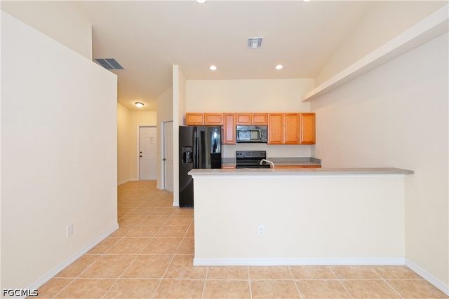 615 SE 6th TER, Cape Coral, FL 33990