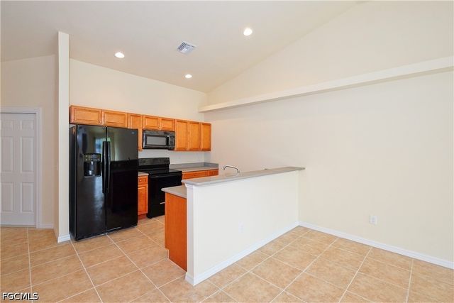 615 SE 6th TER, Cape Coral, FL 33990