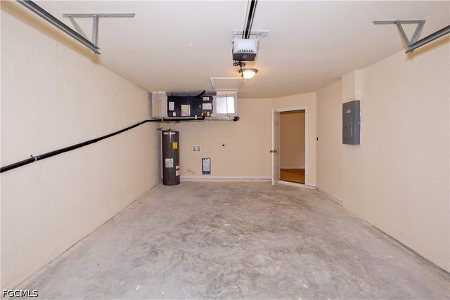 615 SE 6th TER, Cape Coral, FL 33990