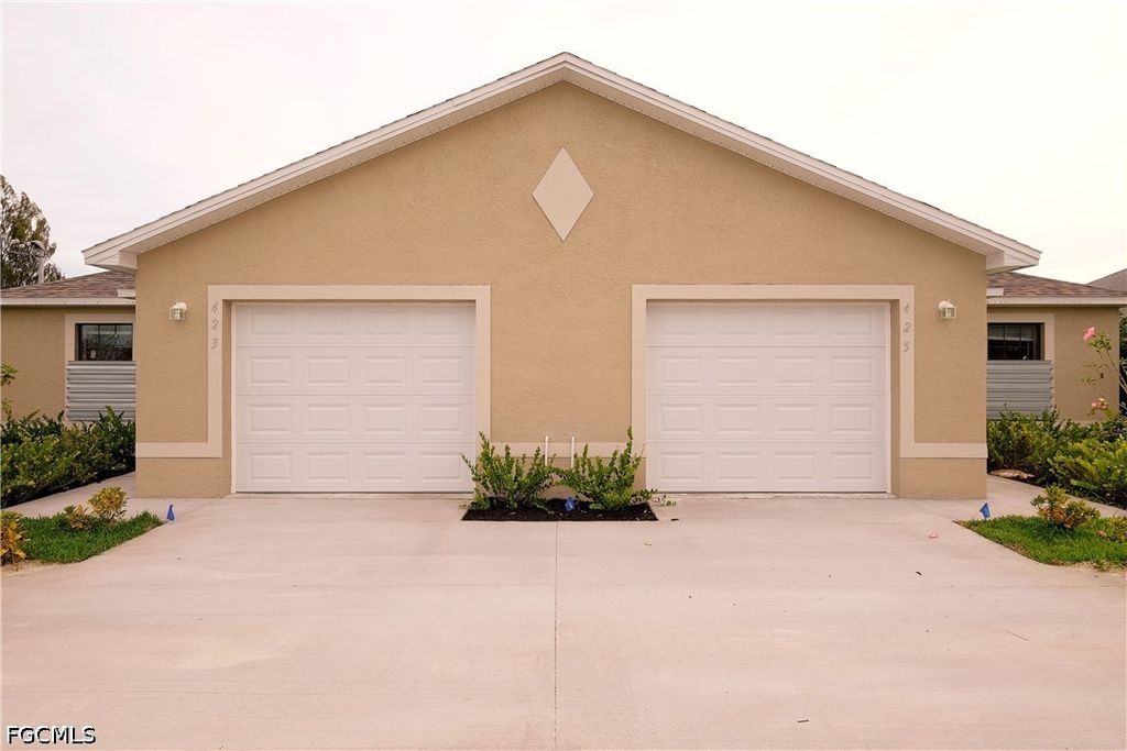 615 SE 6th TER, Cape Coral, FL 33990