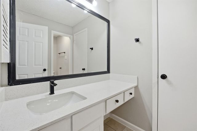 2009 West Loop D, Austin, TX 78758