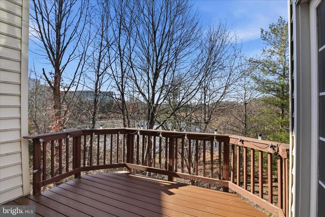 4550 FAIR VALLEY DR, Fairfax, VA 22033