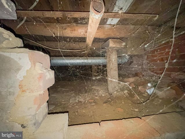 619 MAIN ST, Leesburg, NJ 08327