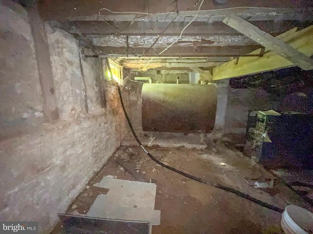 619 MAIN ST, Leesburg, NJ 08327