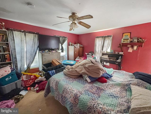 619 MAIN ST, Leesburg, NJ 08327