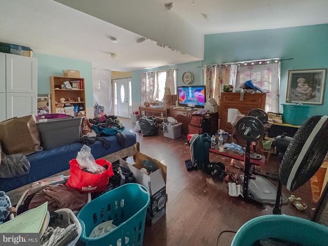 619 MAIN ST, Leesburg, NJ 08327