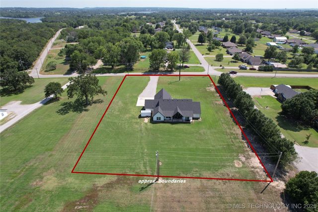 13801 E 460 Road, Claremore, OK 74017